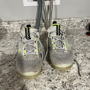 Nike Vapormax size 6.5